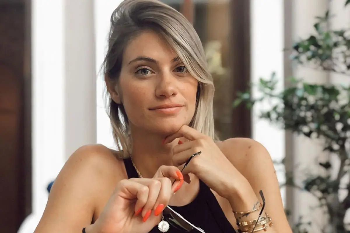 Sinem Ökten Kimdir? 2025 Sinem Ökten Sinem Ökten