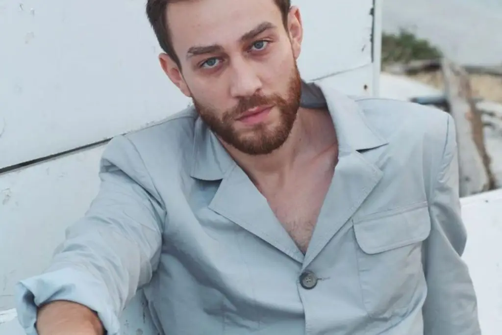 Semih Ertürk kimdir? Gönül Dağı dizisinin Veysel'i kimdir? 2026 Semih Ertürk Semih Ertürk kimdir? Gönül Dağı dizisinin Veysel'i kimdir?