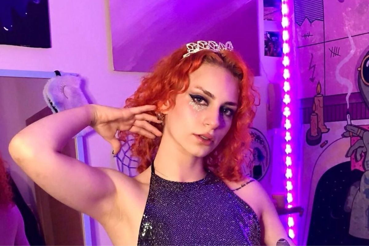 Sude Yüksel kimdir? Kaç yaşında? Nerede yaşıyor? 2025 Sude Yüksel Youtuber Sude Yüksel kimdir?