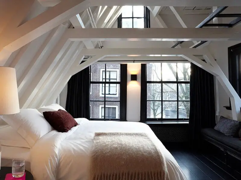 Çatı Katı Dekorasyonu Yatak Odası