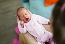 Kolik Bebek Nedir? Kolik Bebek Müzikleri Nelerdir? Kolik Bebek Sancısına Ne İyi Gelir?